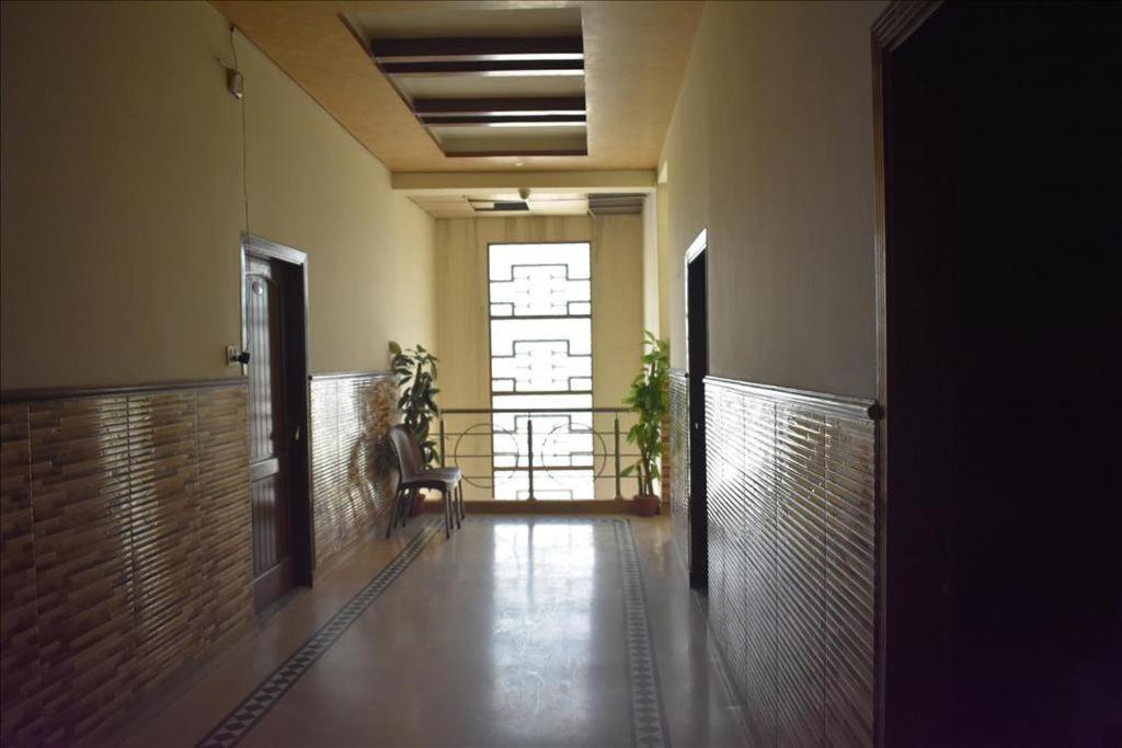 Hotel Al Hamrah Исламабад Екстериор снимка